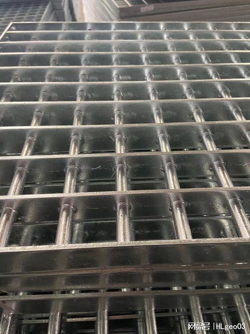 2025年挑選鋼格板廠家有訣竅，河北正全鋼格板廠家以10年經(jīng)驗(yàn)焊工團(tuán)隊(duì)確保品質(zhì)與可靠